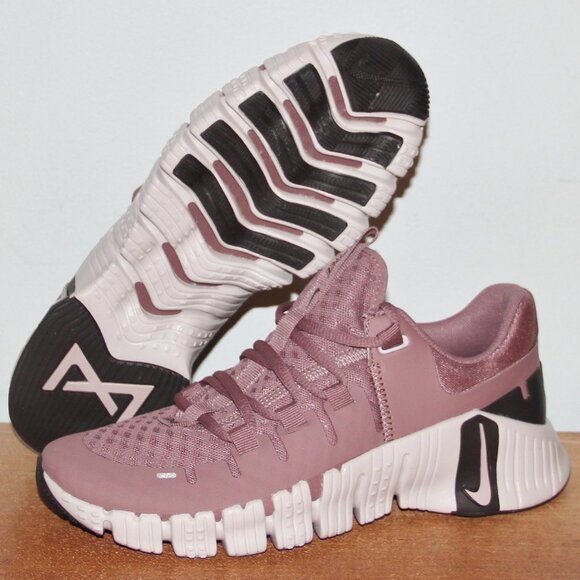 Nike Free Metcon 5 Training Shoes Womens 7.5 Smokey Mauve - Picture 1 of 6